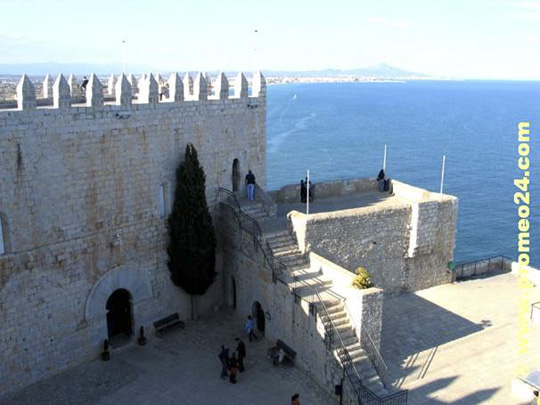 Pe&ntilde;iscola